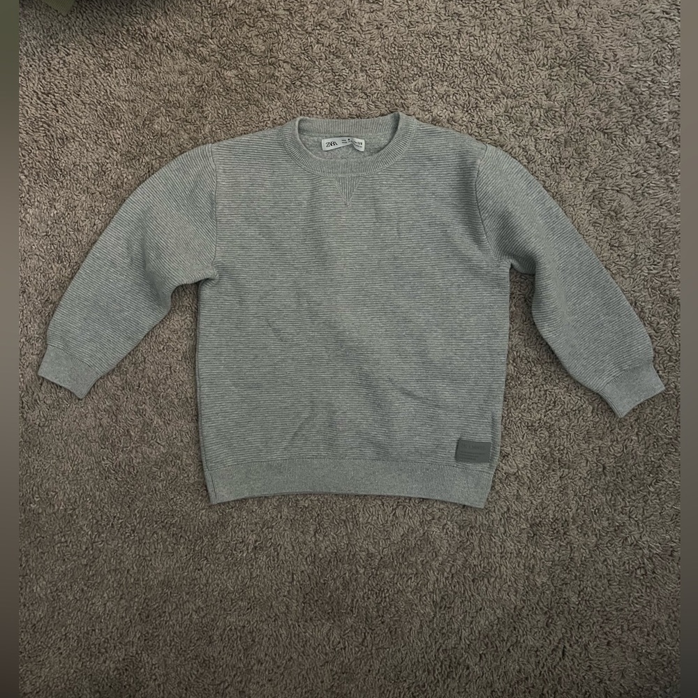 Zara boys ribbed Crewneck